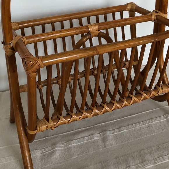 Vintage Boho Style magazine holder/rack - Picture 4 of 5